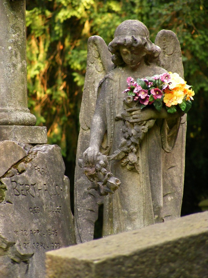 Friedhof_1.jpg
